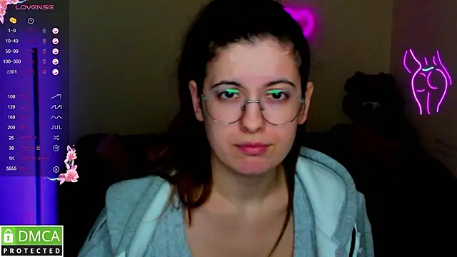 Aminabeatris Adlı Modelin Canlı XXX Sohbeti