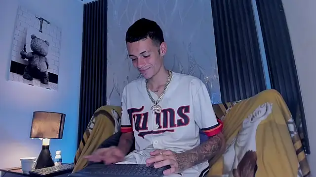 ELL_PBC: απευθείας συνομιλία ΧΧΧ