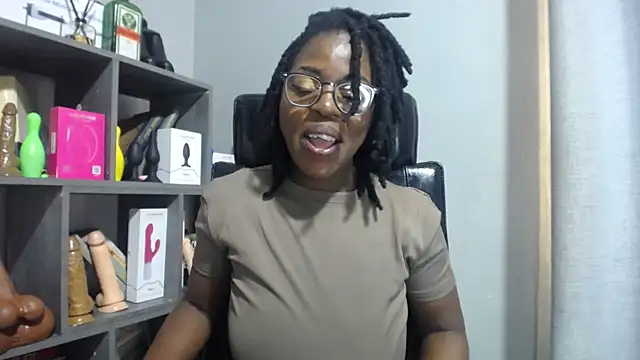 Chatroom XXX en direct de Shaniko89