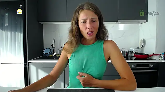 _Anna_Shine_ Adlı Modelin Canlı XXX Sohbeti