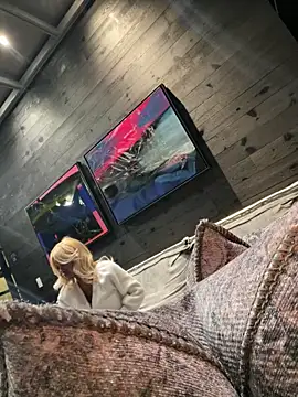 Chat XXX Live tia___fox