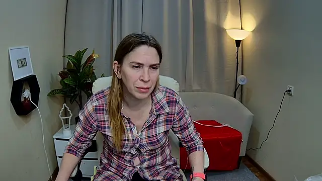 Czat XXX na żywo – TessaDaybreak