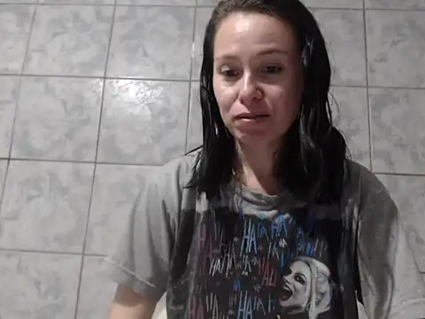 Venusluxodomme Adlı Modelin Canlı XXX Sohbeti