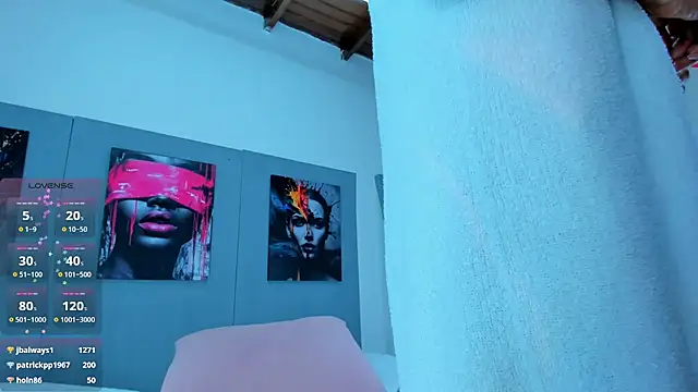 AlessiaMarcu- live XXX chat