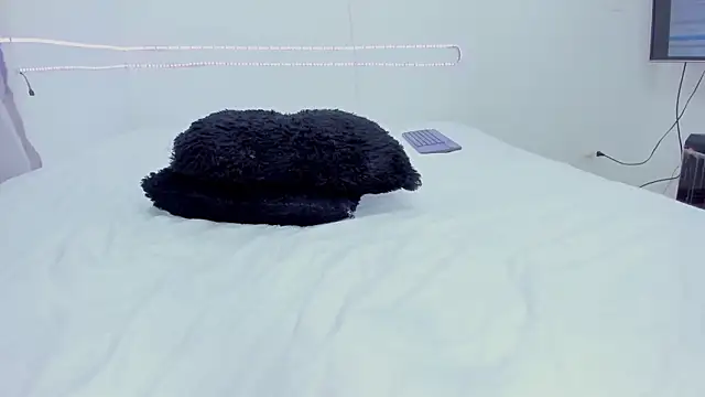 denny_scobar: απευθείας συνομιλία ΧΧΧ