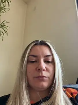 Chat +18 de ReinaGrey ao vivo