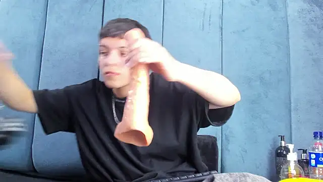 Megan_Thompson_ élő XXX-chatje