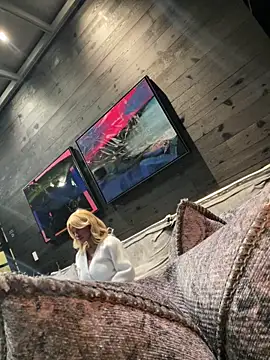 دردشة tia___fox الجنسية المباشرة