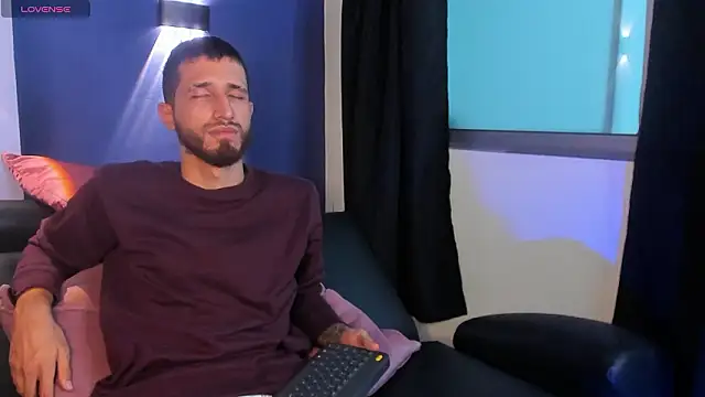 دردشة sam_bisex الجنسية المباشرة