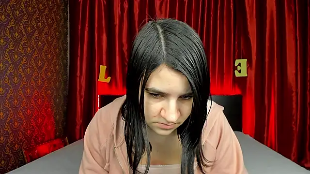 _Polly_Love_ – Live XXX-chat