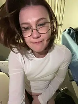 RinaCat Pertunjukan Webcam