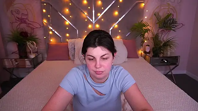 MirandaWong – Naživo XXX chat