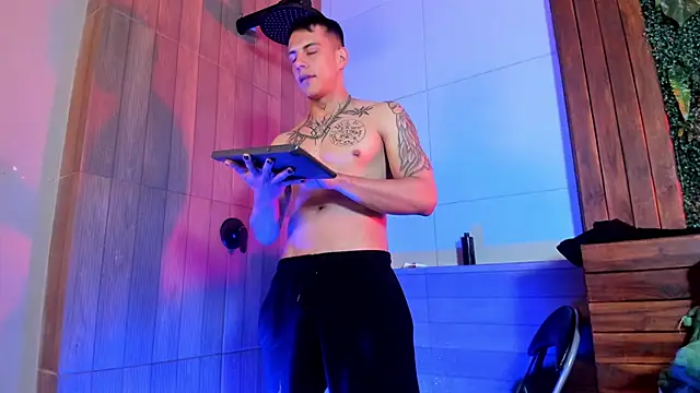 Chatroom XXX en direct de Dustin_Sonne