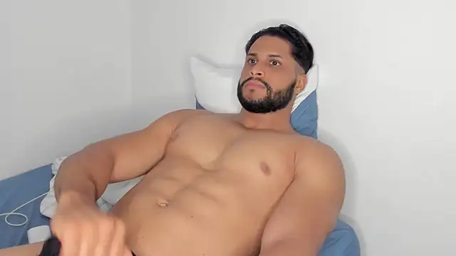 Chatroom XXX en direct de Pier_Simons