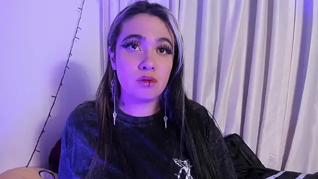 Lilith_Zenith_ 라이브 XXX 채팅