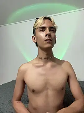 Dracco_Velour_ Webcam show