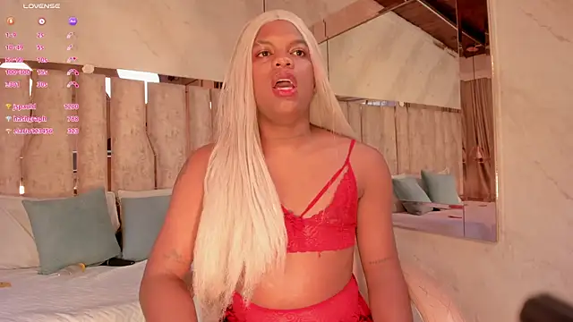 ari_monet Chat XXX live