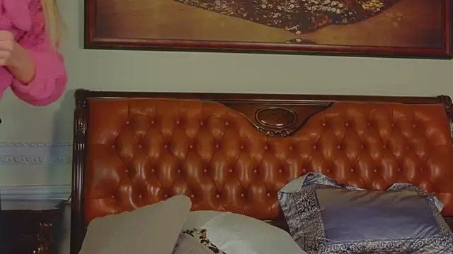 Real_Tini Live XXX-Chat