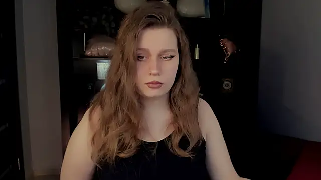 FioraMarmoris Adlı Modelin Canlı XXX Sohbeti