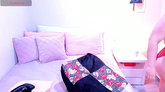 Lisa_laureent90 Live XXX-Chat