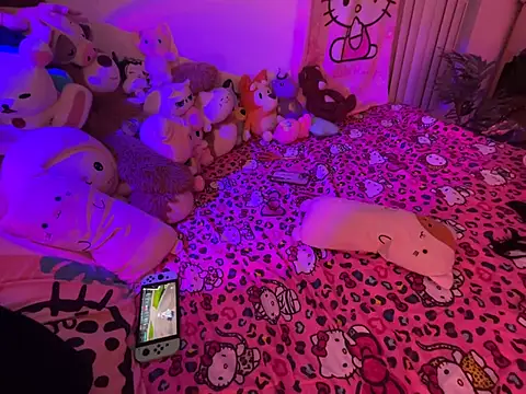 แชท XXX สดของ Onlypawzz