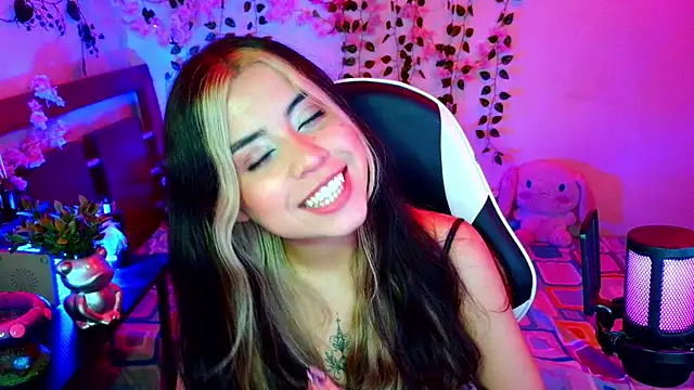 Kittyuwu_ Obrolan Langsung XXX