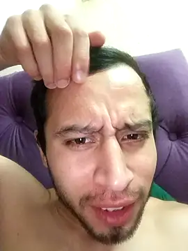 Chat +18 de Addicted_toyour_vagina ao vivo