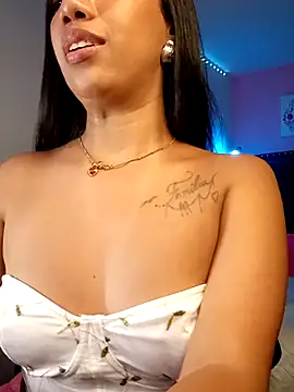 SallyWhitee: онлайн-секс-чат