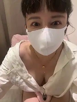 Mia-zhan 网络视讯表演