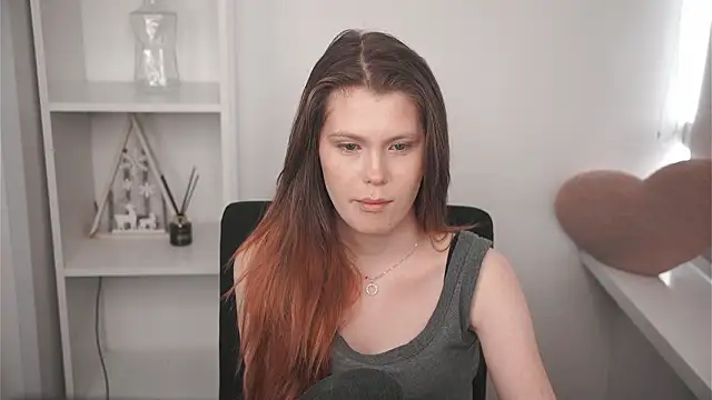 MarnieWootan: онлайн-секс-чат