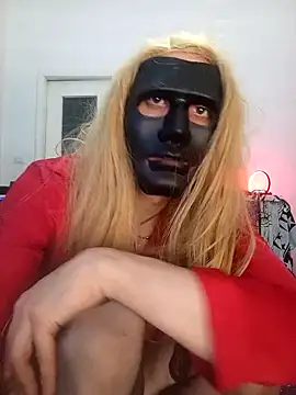 LASCHIAVA6TV72 webcam show