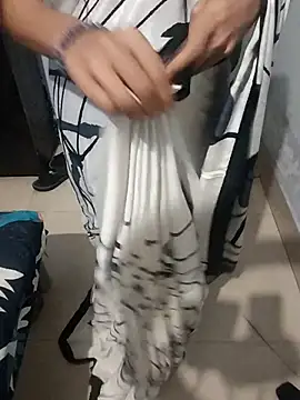 Koziekylie 现场XXX聊天