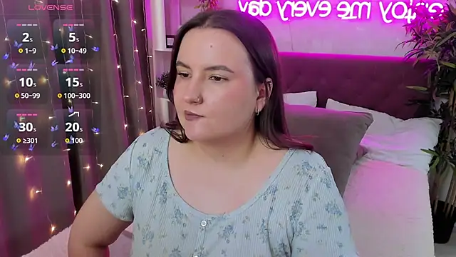 FeralPeach: απευθείας συνομιλία ΧΧΧ