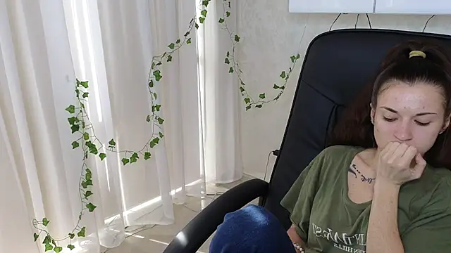 Ulyanix 现场XXX聊天