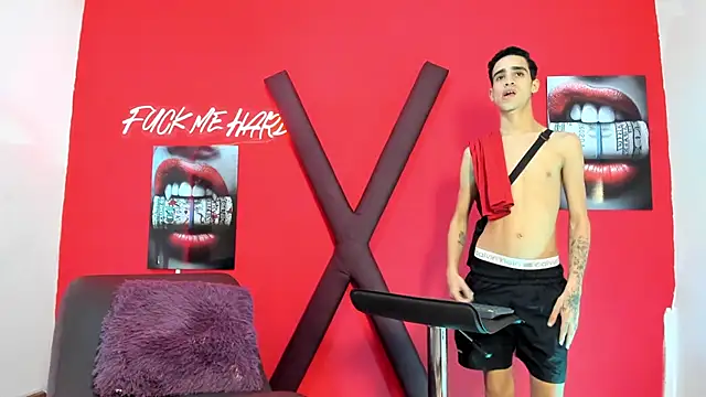 GREEN_BOYS' Webcam Show