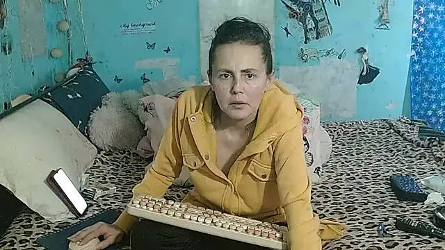 brighteyes77 – Live XXX-chat