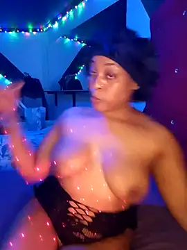 CHLOMA – Live XXX-chat