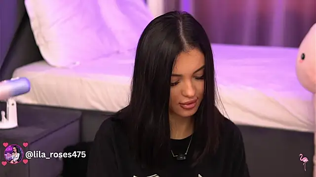 Živý XXX chat LilaRoses