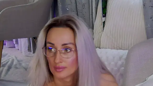 IsabelleEthan 라이브 XXX 채팅