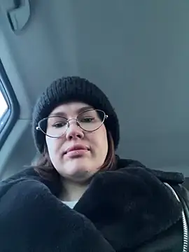 دردشة RinaCat الجنسية المباشرة