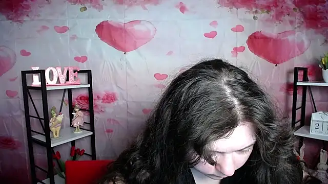 NeonilaLisovaのライブXXXチャット