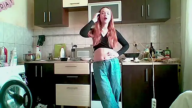 Show modela MariiCooper na web-kameri