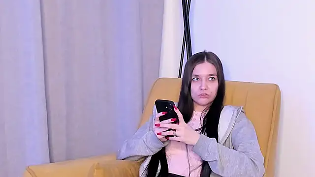 VerdaKetのライブXXXチャット