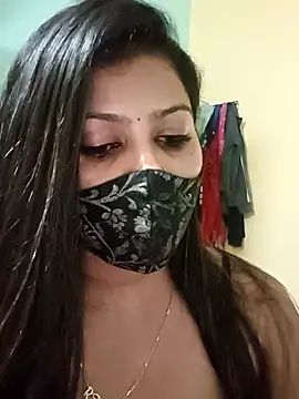 Chat XXX ao vivo de SANAYA_ROY