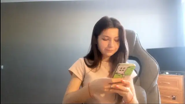 Вебкам-шоу LunnaBliss