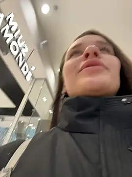 XXX chat uživo modela KishaMur