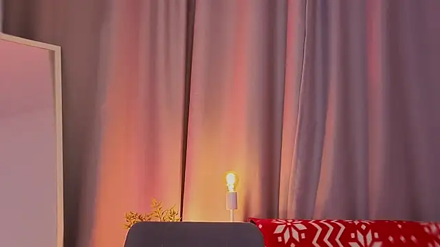 Živý XXX chat Leyla_crsh