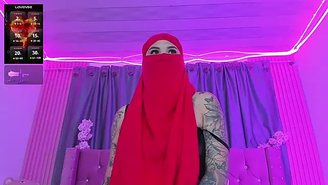 عرض كام Nayla-Mouna