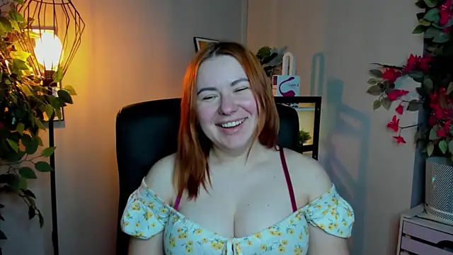 LAYLAxSTAR élő XXX-chatje