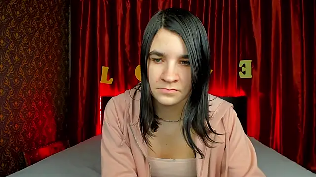 Chat +18 de _Polly_Love_ ao vivo